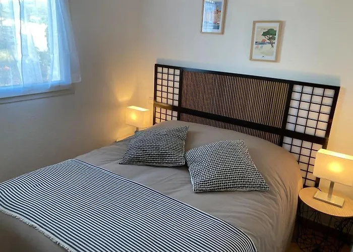 Port Marine - T3 Calme, Avec Terrasse, Piscine, Pres De La سانت ماكسيم